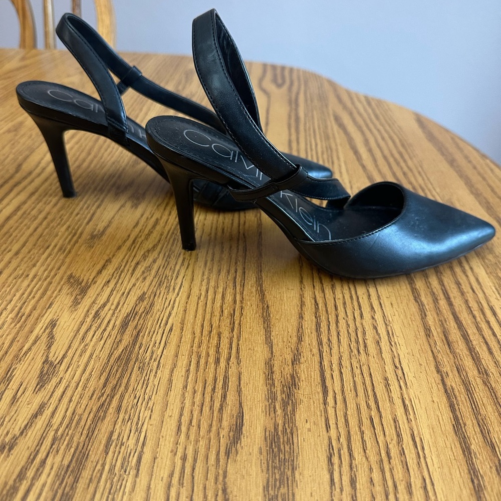 Calvin Klein Black Heeled Slingback Shoes - Picture 3 of 6